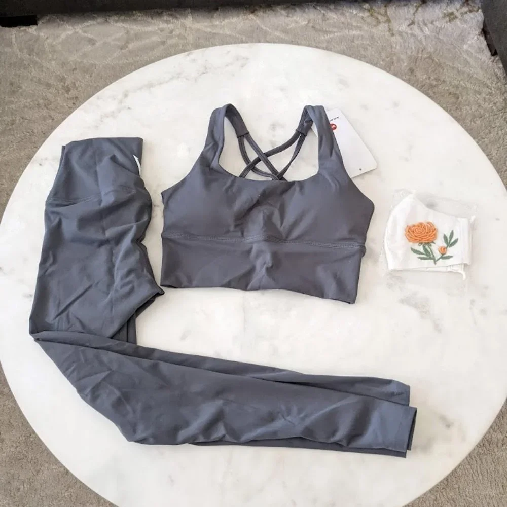 Yoga Basic Training Light Medium Performance Bra and Legging Set - Picture 8 of 11